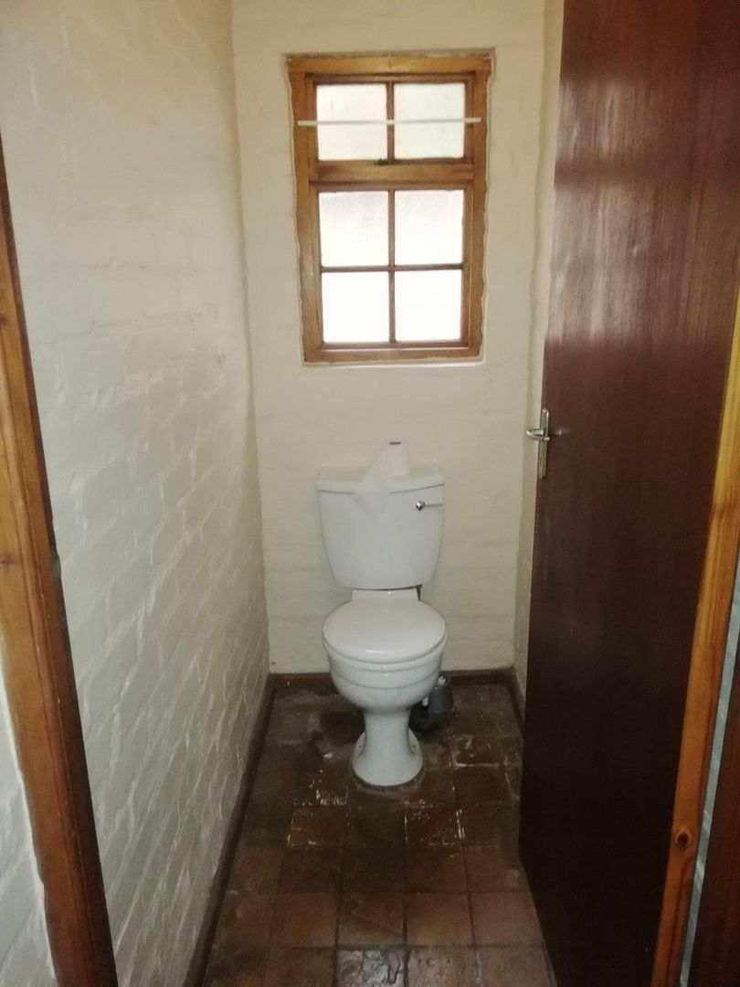 2 Bedroom Property for Sale in Kannoniers Park North West